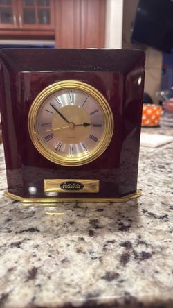 Quartz Peterbuilt Clock 
