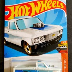 Hot Wheels-Custom '72 Chevy Luv-2025-New!