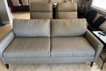 3 piece set/2 recliners and sofa