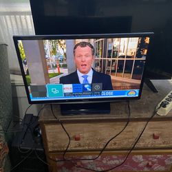 Smart Tv Samsung    28” Screen 
