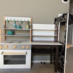 Play Kitchen