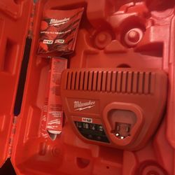 Milwaukee Charger And Battery 