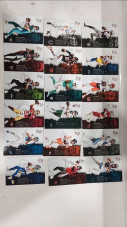 NFL sport cards. Topps 2025.