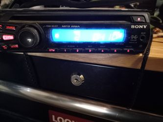 Sony Xplod Head Unit (auxonly)