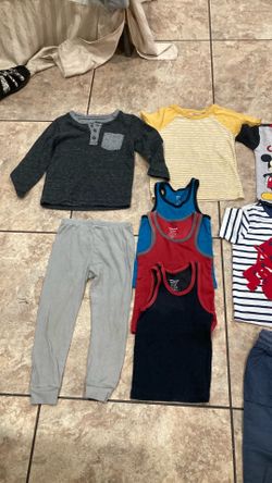 Boys clotes size 3