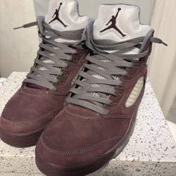 Jordan 5 Burgundy