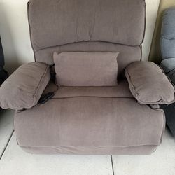 Massage recliner chair