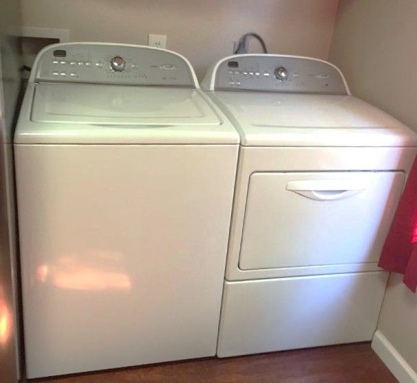 Whirlpool Washer Dryer Electric Pair