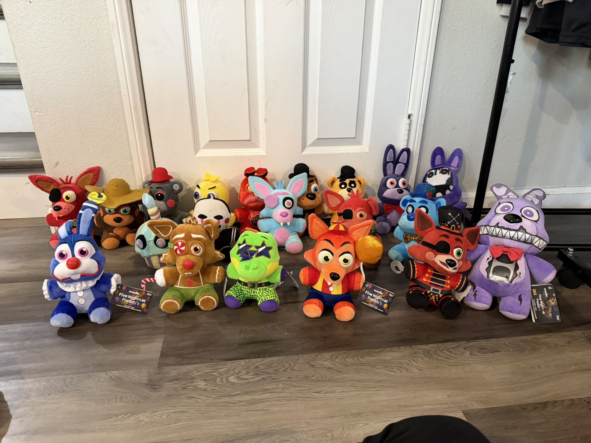 FNAF (Five Nights At Freddy’s) Plushies