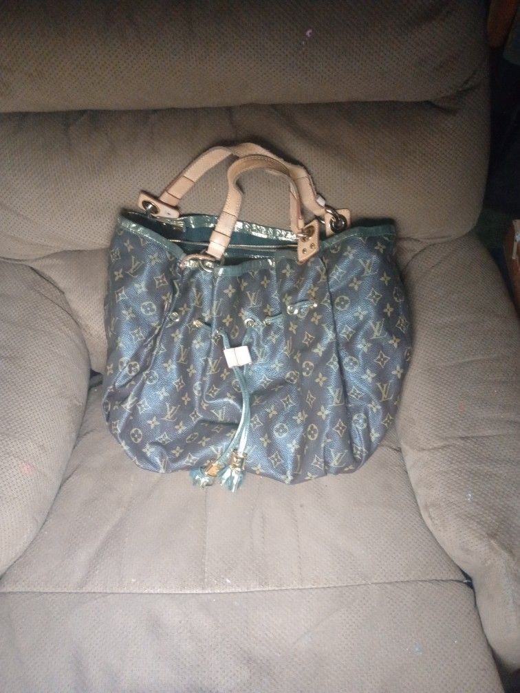 Louis Vuitton Bag. Perfect Condition.