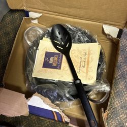 Warm Welcomes New Frying Pan 