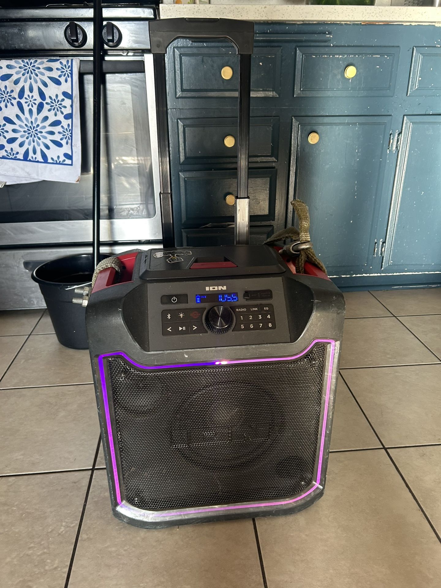 Ion Pathfinder Bluetooth Speaker With Mama Radio Great Sound