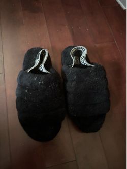 Black UGG slippers size US 8