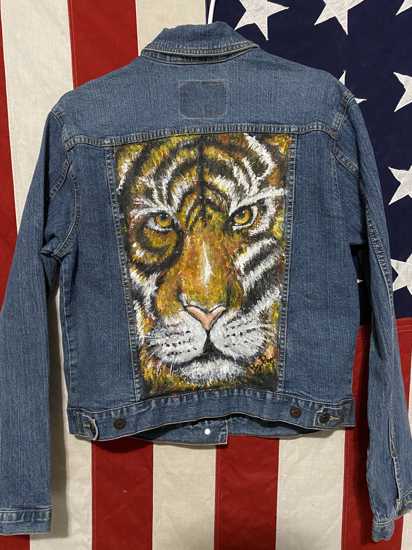 Hand painted denim jacket Tiger,All Products : American Fashion Style Bags On Sale