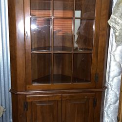 Antique Set China Cabinet And Hutch 