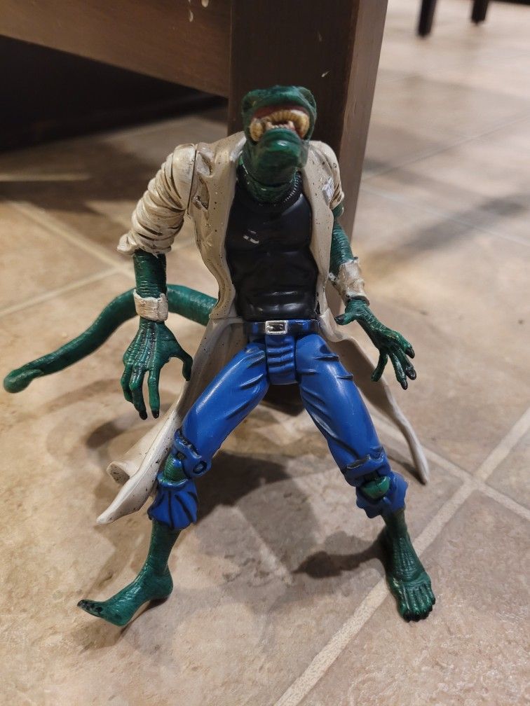 The lizard of  spider Man Action Figure 