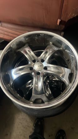 22x10 Boss Chrome rims