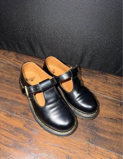Dr. Martens Polley shoes