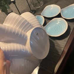 Salad Shells Dish And Four Plates