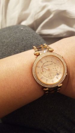 Rose gold MK watch