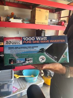 Sunforce Pro Series 1000W Pure Sine Wave Inverter