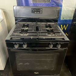 WHIRLPOOL GAS STOVE 30”WIDE IN BLACK