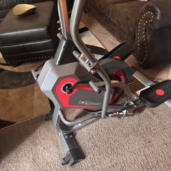 Elliptical  ( Exercise equipment) 