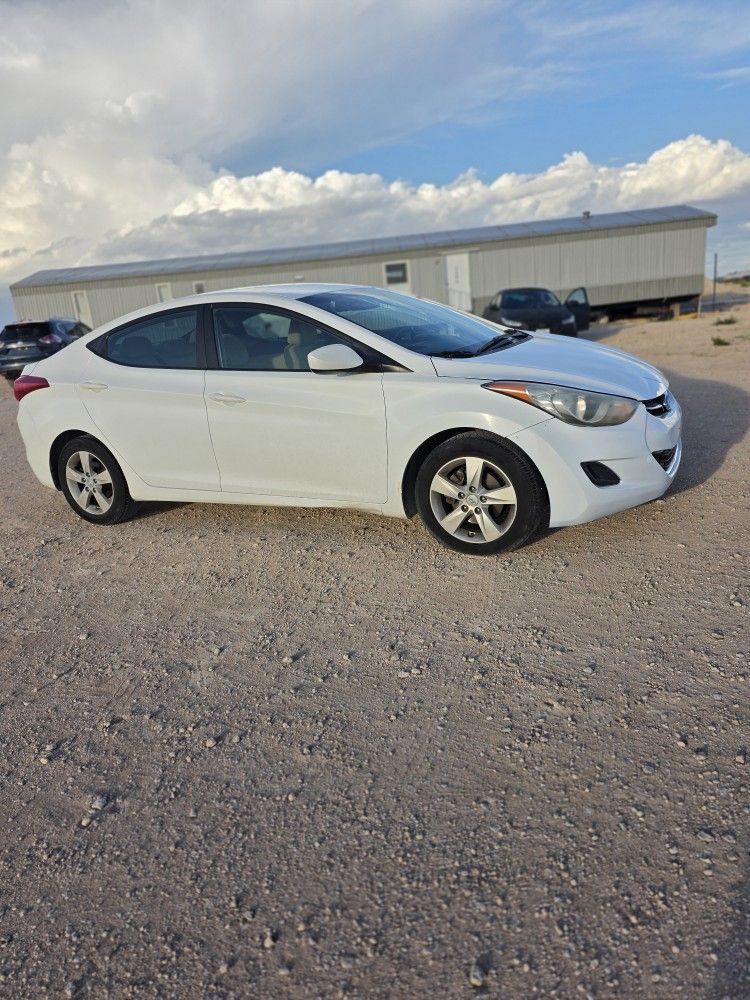 2011 Hyundai Elantra