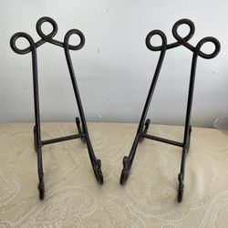 2 Heavy Duty Metal Stands