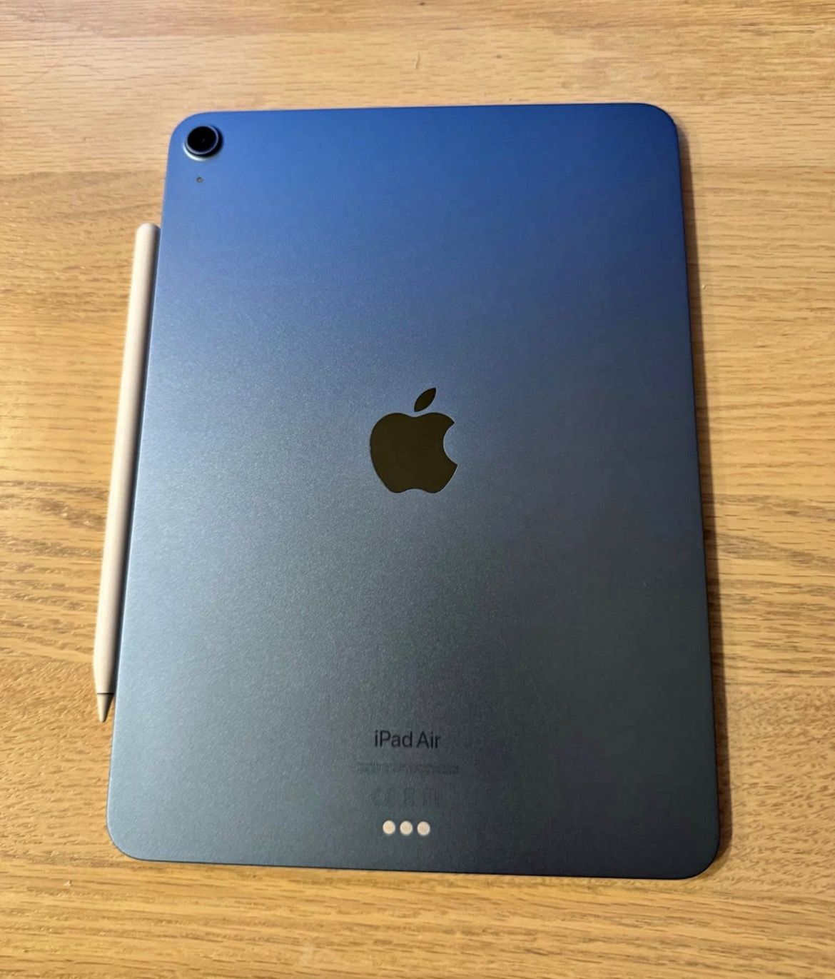 iPad Air Like New