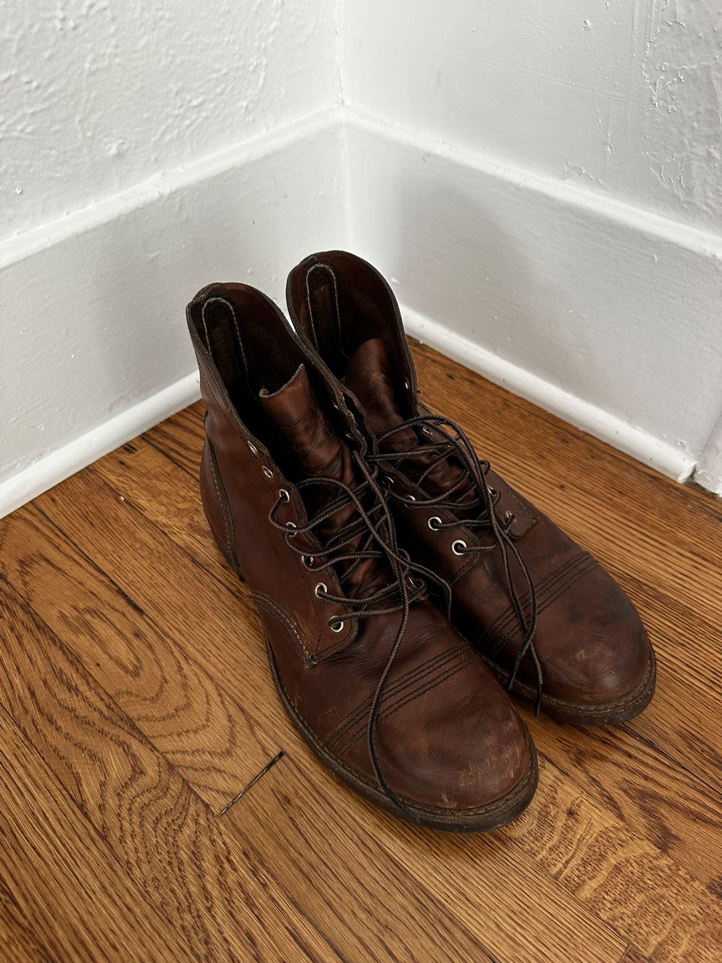 Red Wing Iron Ranger Boots - Men Size 11 (lightly used)