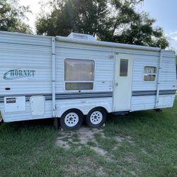 1999 Damon Hornet 21L