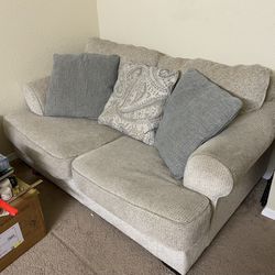 Ashley Monaghan Loveseat Couch Sofa