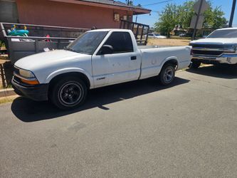 Chevy S10 2000