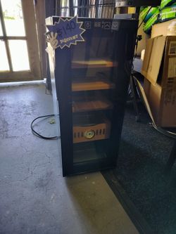 25L Electric Humidor, 200 Counts Cigar Humidor Cabinet with Cooling Temperature Control, Electric Cooling Cigar Fridge with Spanish Cedar Wood Shelves