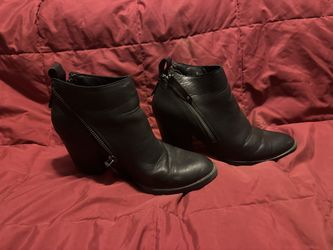 Black Boots - Size 6.5