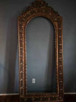 Vintage Arched Baroqure Gilt mirror frame