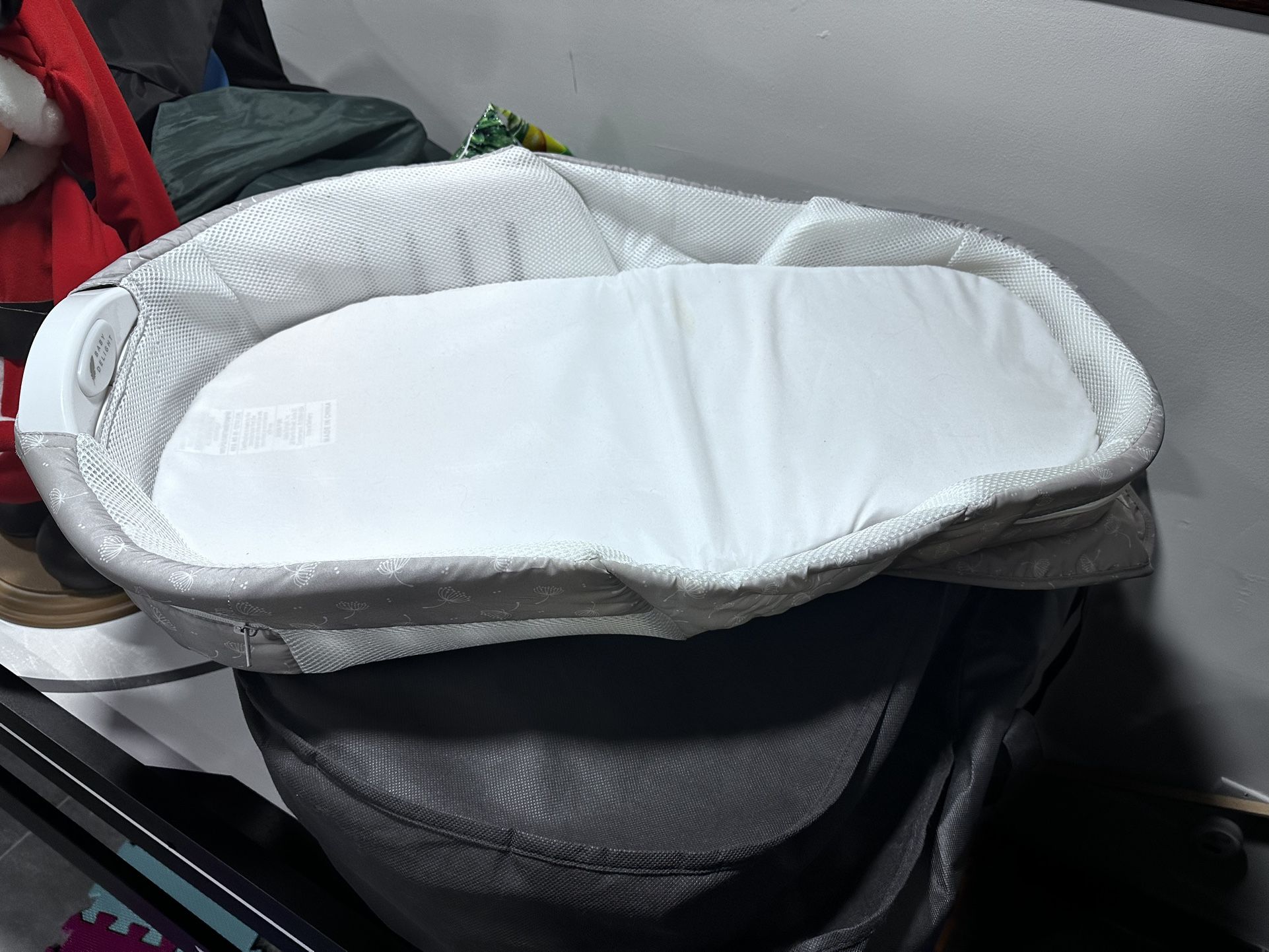 Baby Delight Portable Sleeper