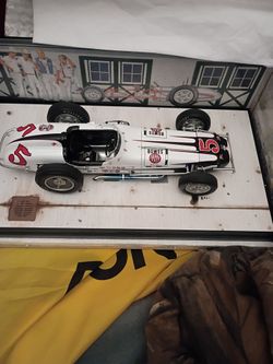 Carousel 1 1960 AJ Foyt #5 1:18 Bowes Seal Fast Special Indy 500 Race Car 5062