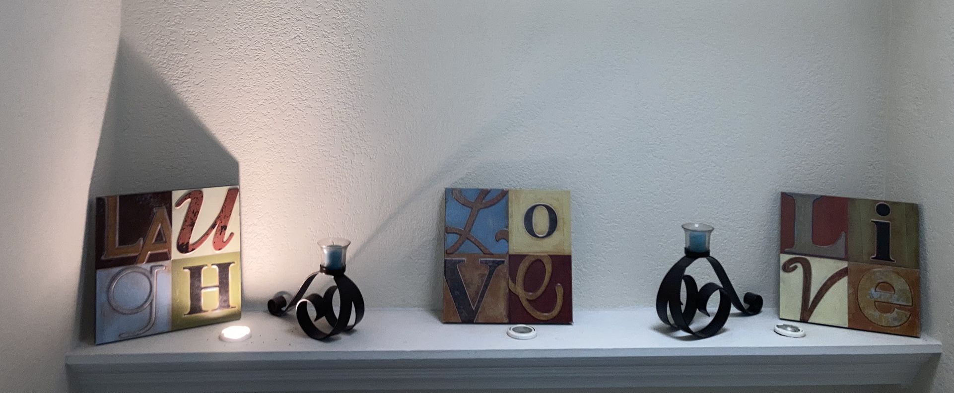 Home Decoration With Positive Words.