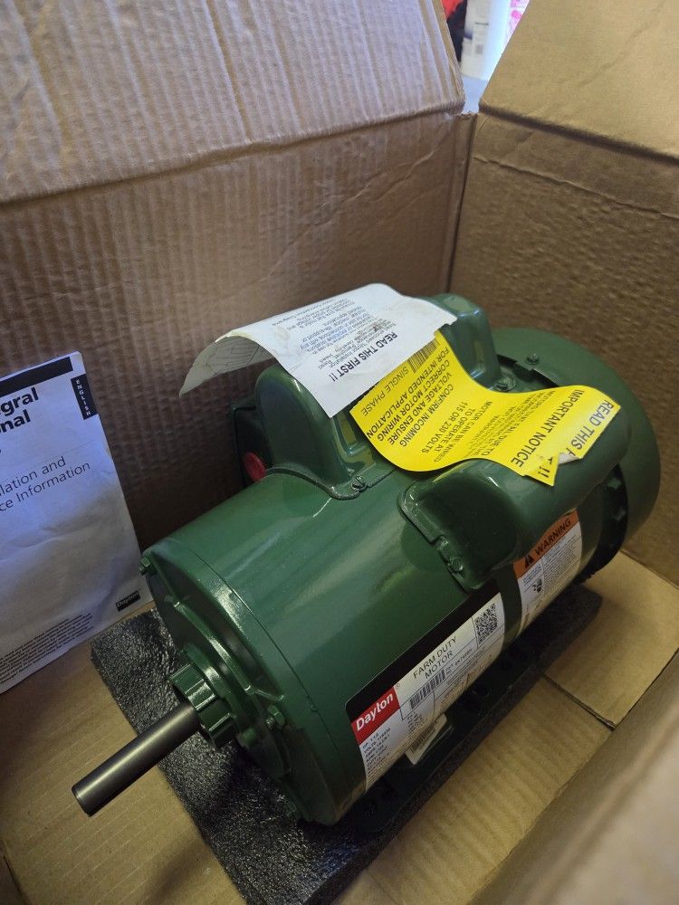 Dayton High Torque Farm Duty Motor