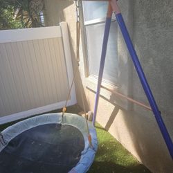 Round Swing