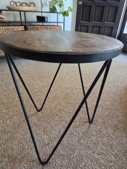 End table
