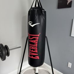 70lb Punching Bag With Stand