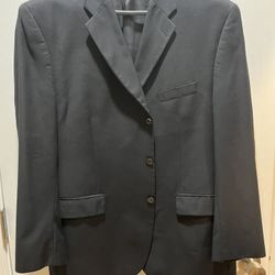 Men’s Black suit