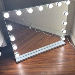 Hollywood Vanity Mirror 
