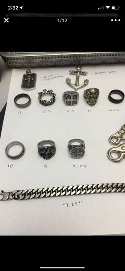 Crown black skull and Tortuga ring