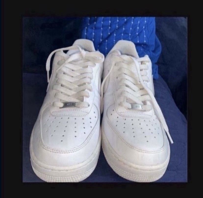 Nike Air Force 1
