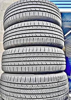225/55/18 Hankook vendo un set de llantas usadas excelente condiciones de vida las 4 ✅🤩I am selling a set of used tires, all 4 in excellent living co