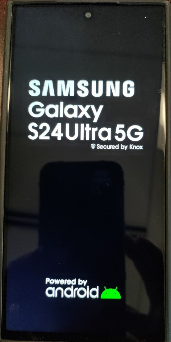 Galaxy S24 Ultra  factory unlocked ($750 o.b.o)